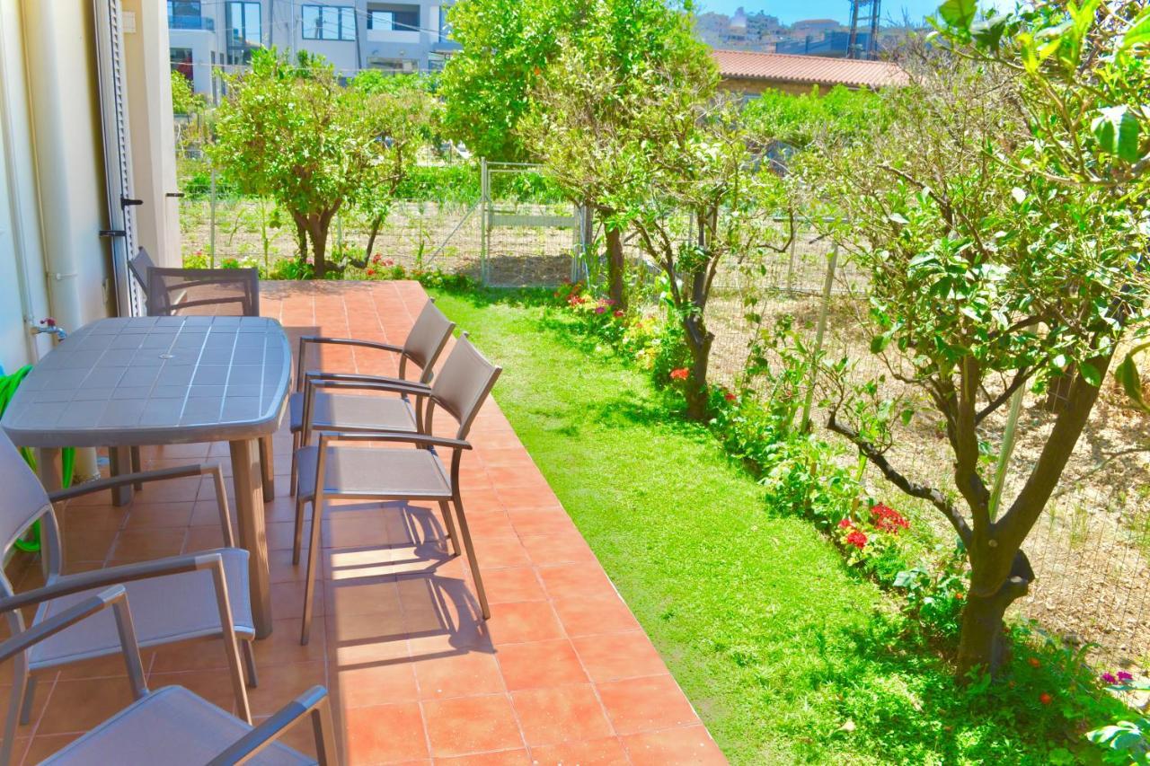 Giorgos Large Size -family Friendly With Free Parking And Yard Views Iraklio